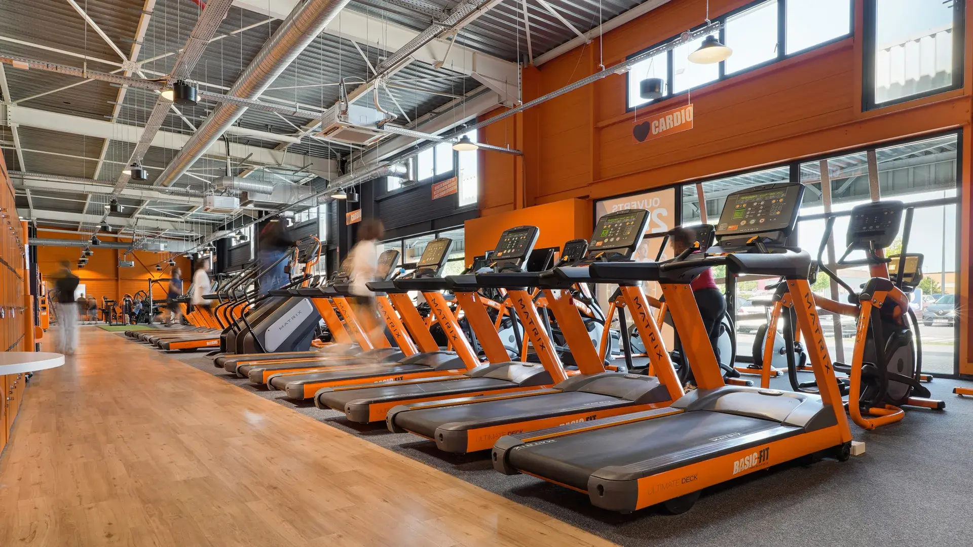 Images Basic-Fit 24/7