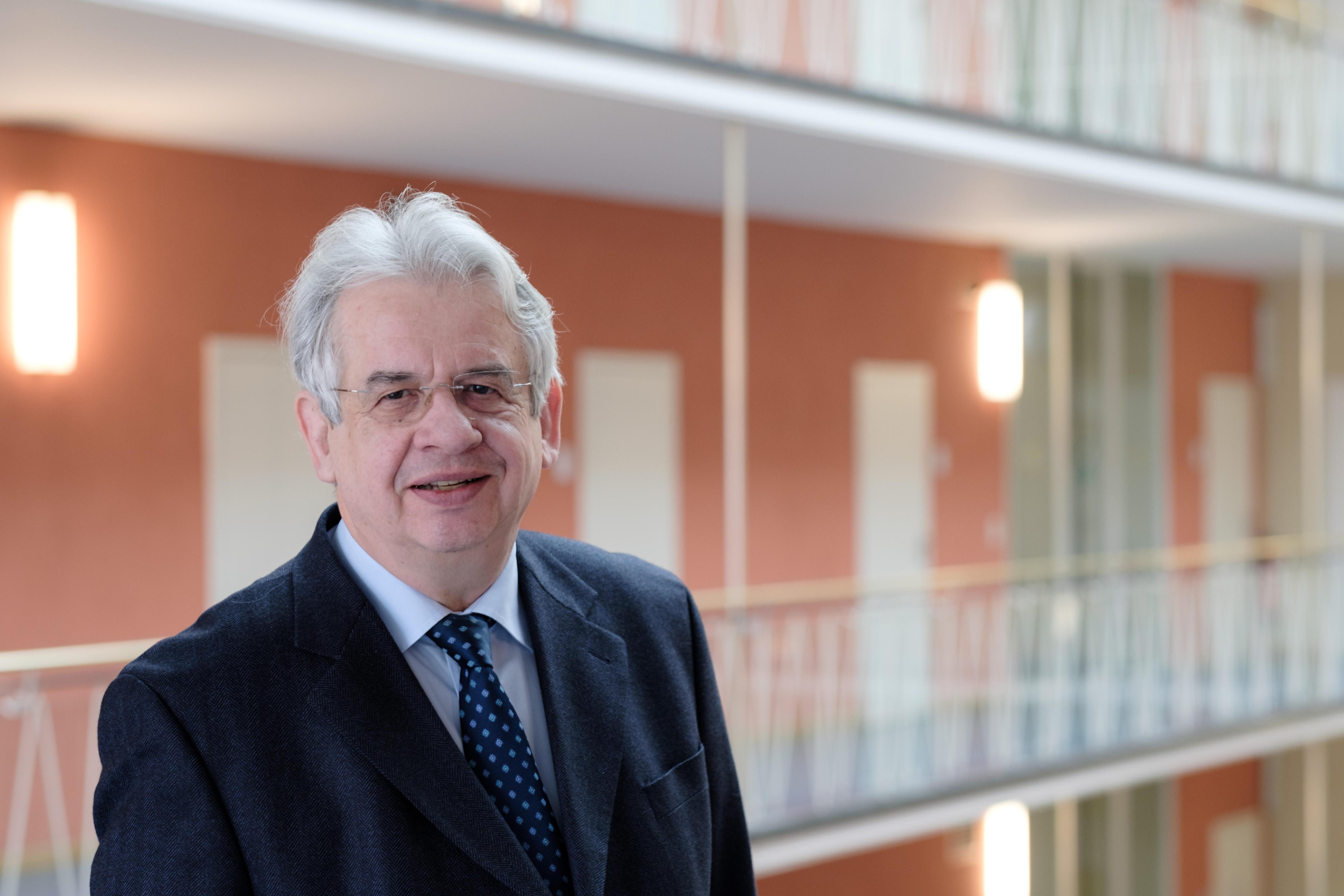 Rechtsanwälte Scherzler & Partner, Sophienstrasse 4 in München