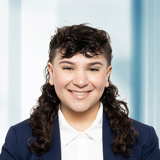 Chaya Tabac headshot.