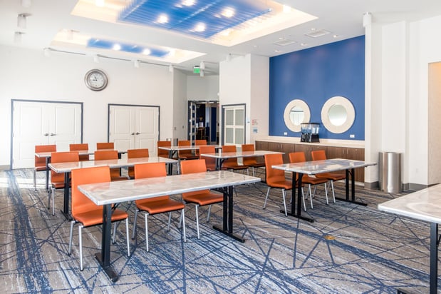 Images Holiday Inn Express & Suites Louisville Downtown by IHG