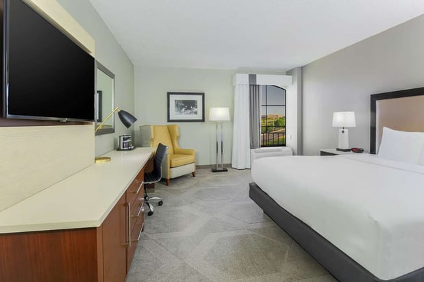 Images DoubleTree by Hilton Hotel Austin - University Area