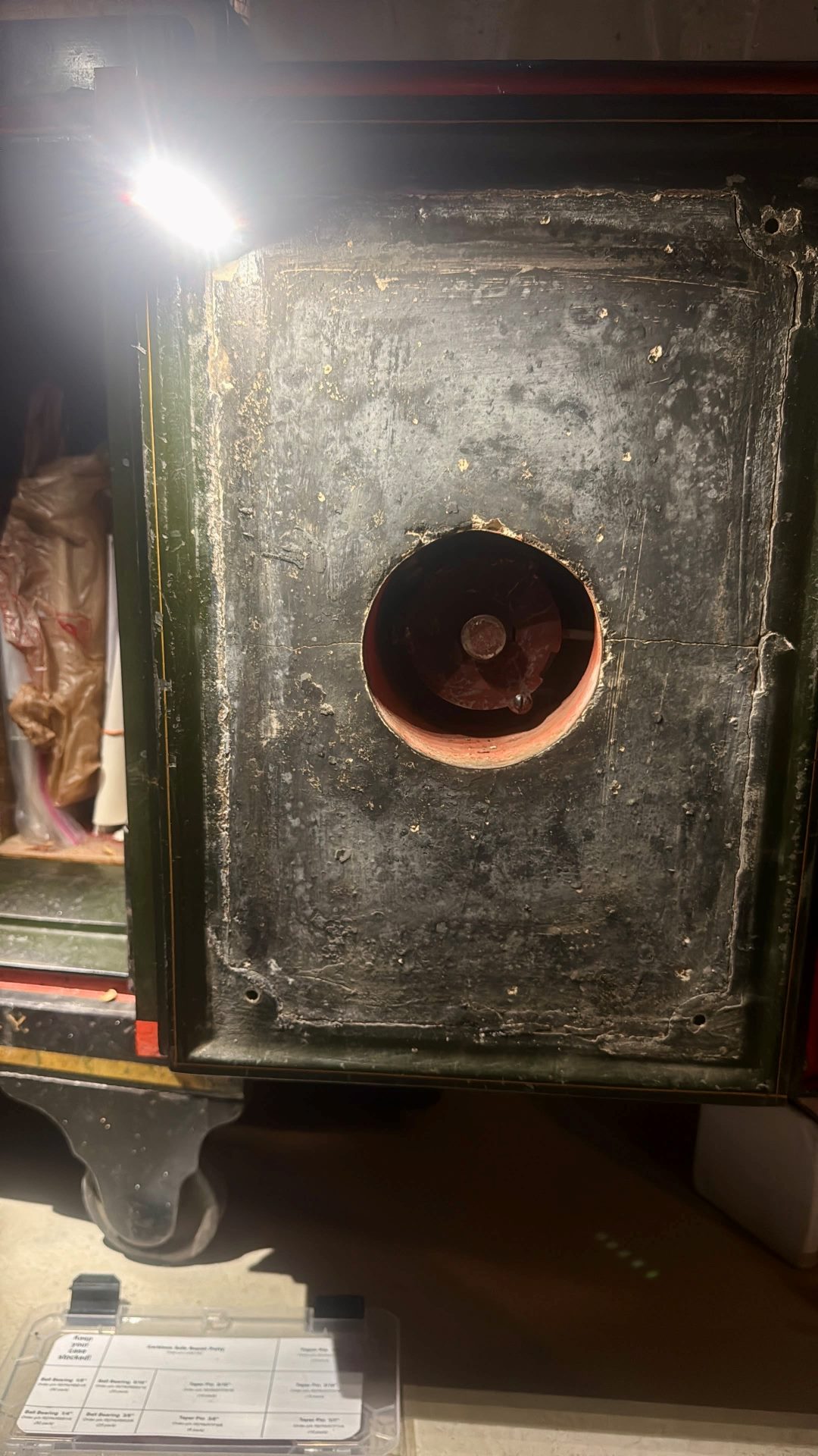 Safe lock mechanism 