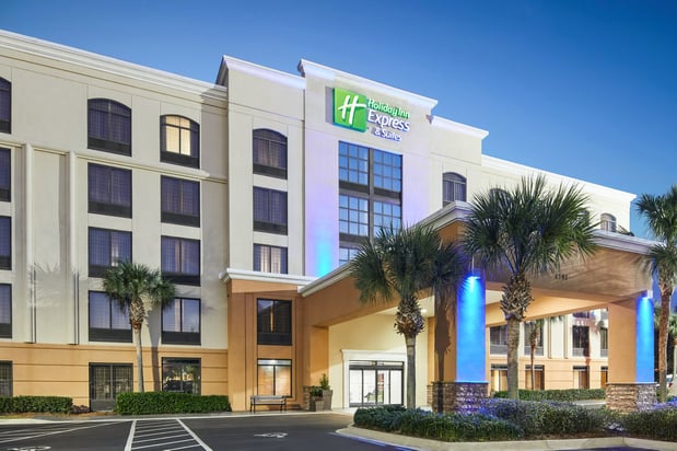 Images Holiday Inn Express & Suites Jacksonville SE- Med Ctr Area by IHG