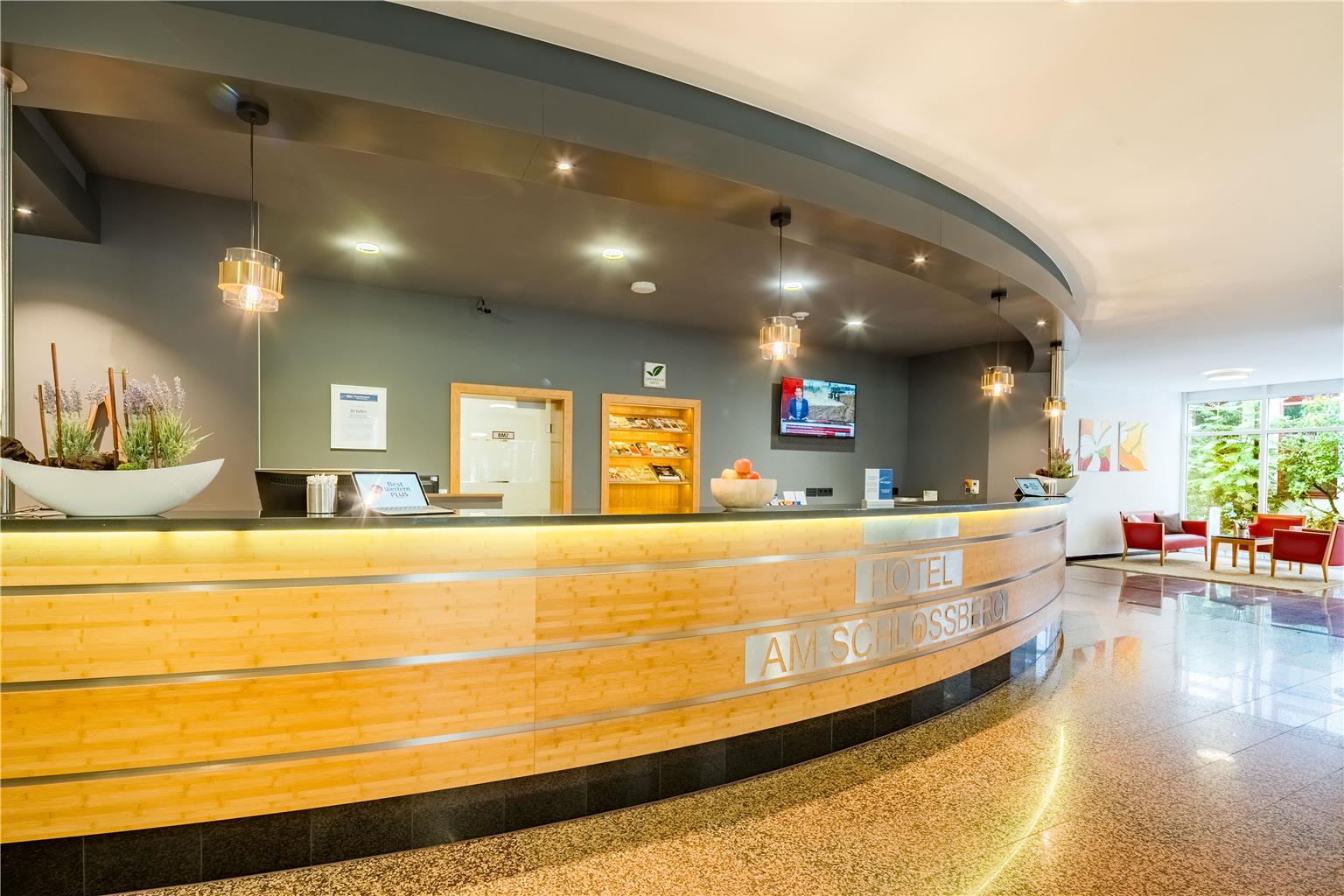 Best Western Plus Hotel Am Schlossberg, Europastrasse 13 in Nuertingen