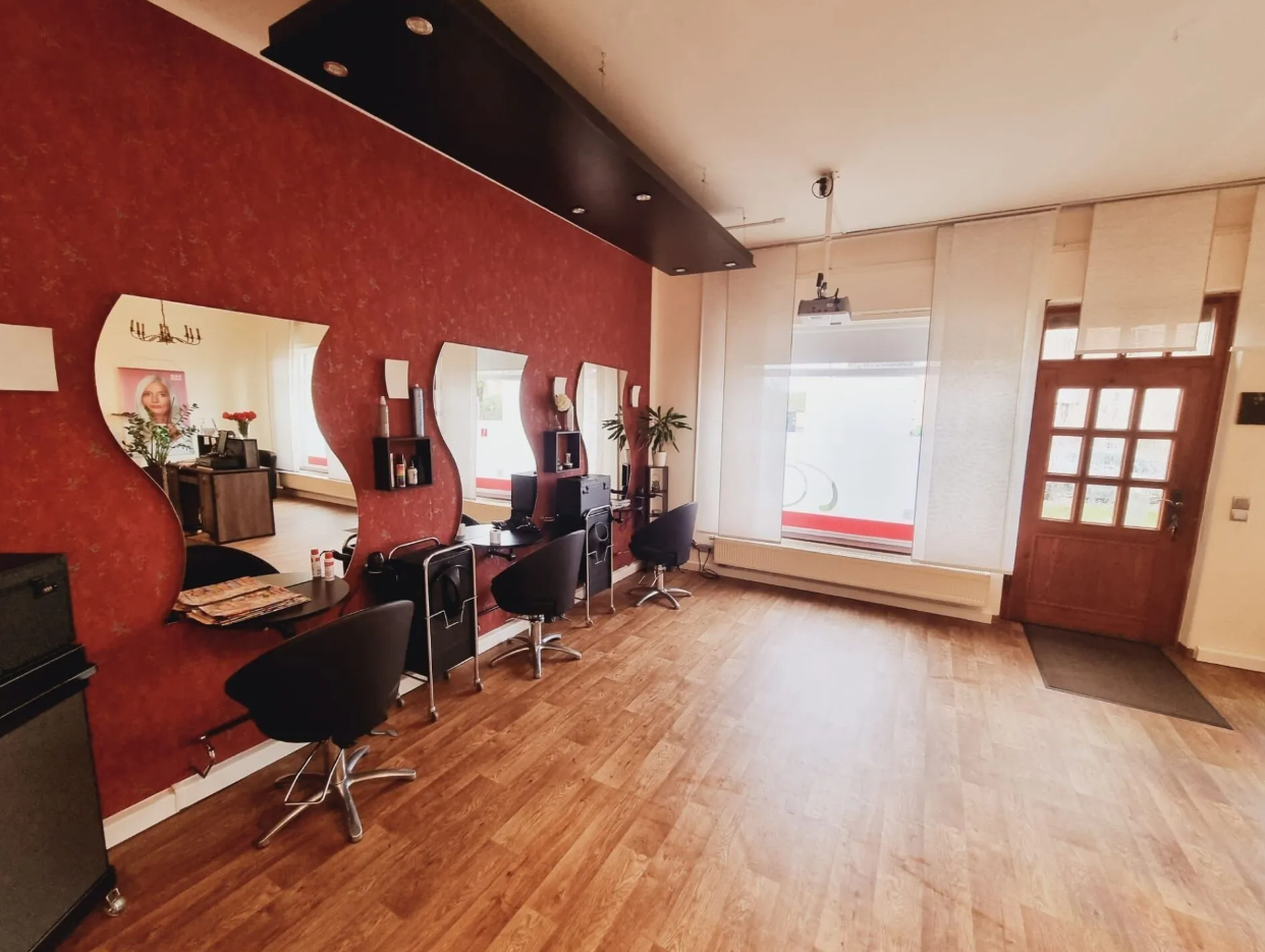 Bilder Sebnitzer Friseur & Kosmetik GmbH Haarstudio "Ihr FRISEURstübchen"