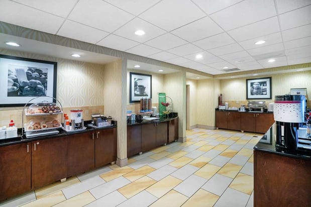 Images Hampton Inn Richmond - Airport