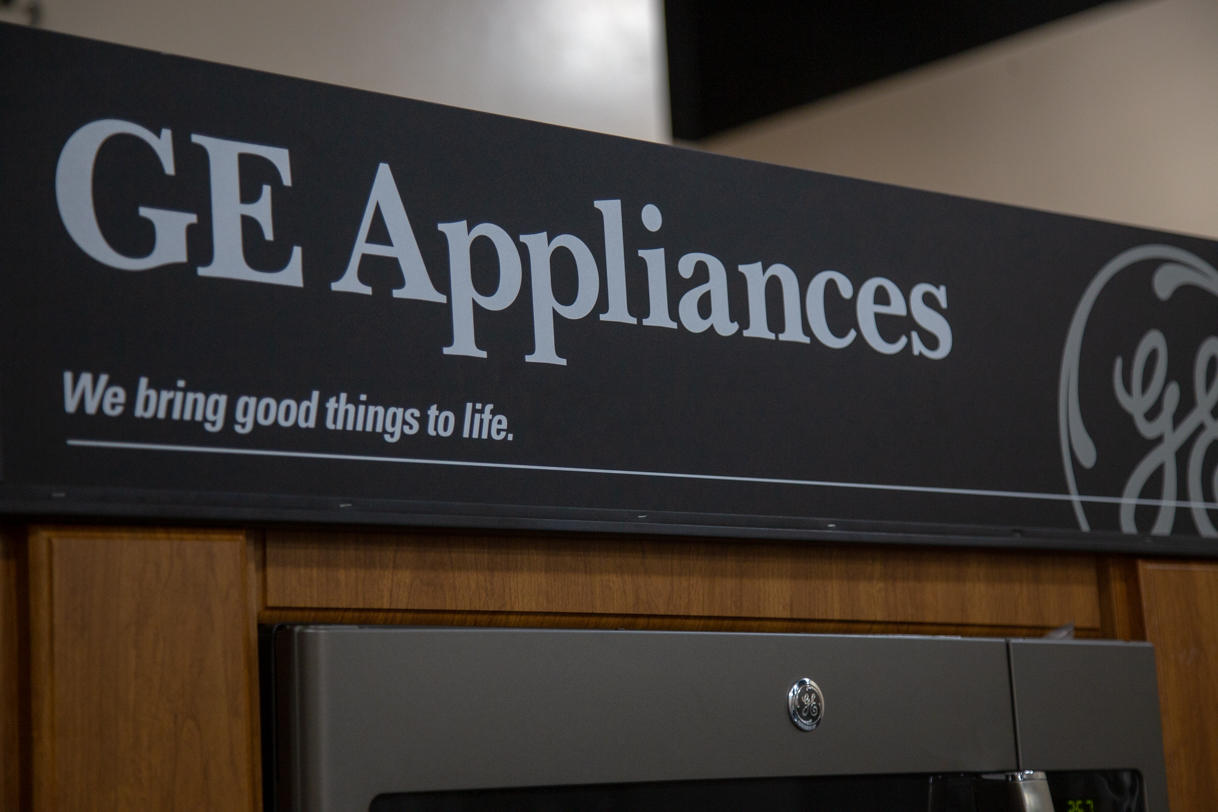 Appliance Wholesalers Plus Photo