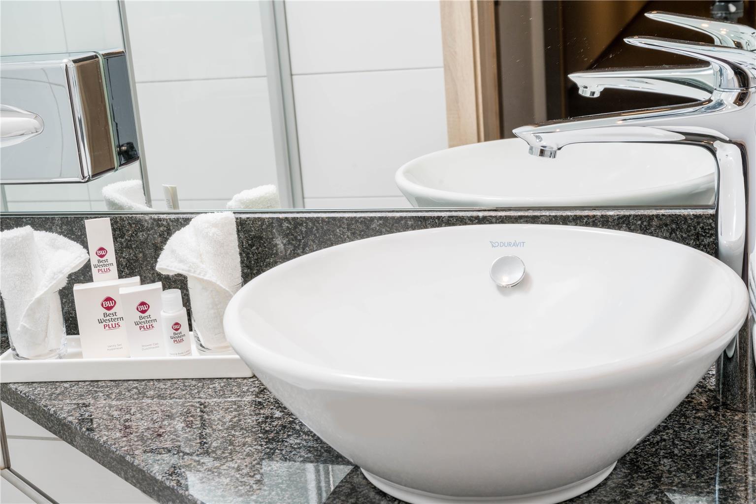 Best Western Plus Kurhotel an der Obermaintherme, Am Kurpark 7 in Bad Staffelstein