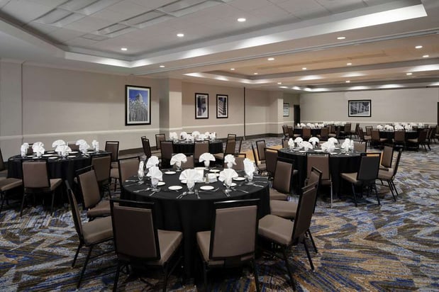 Images Embassy Suites by Hilton Los Angeles International Airport North