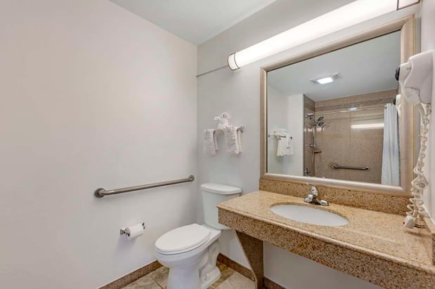 Images Best Western Inn of Brenham