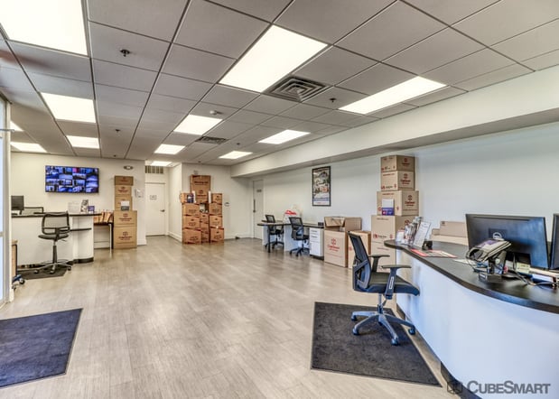 Images CubeSmart Self Storage