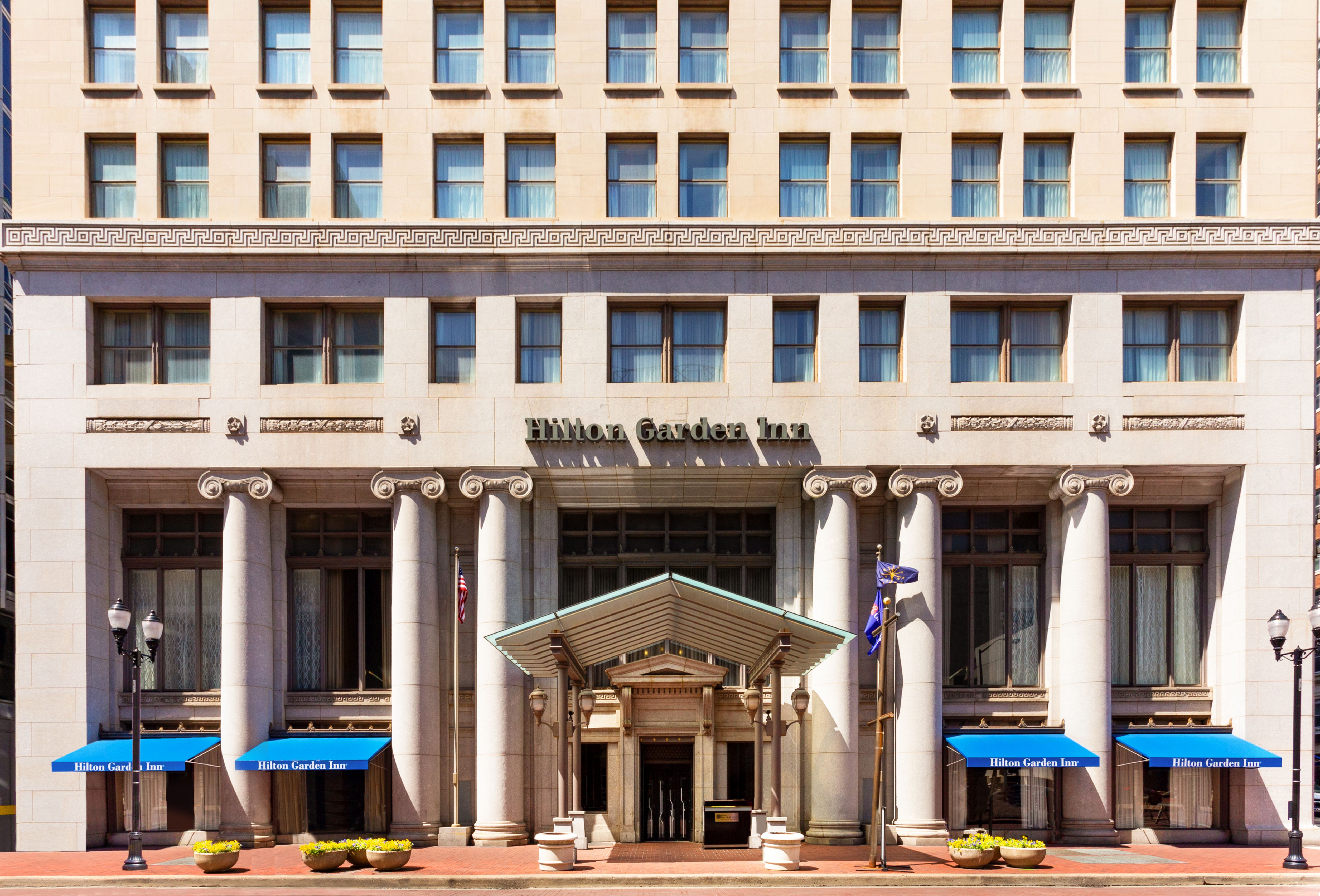 Hilton Garden Inn Indianapolis Downtown 10 East Market Street ...