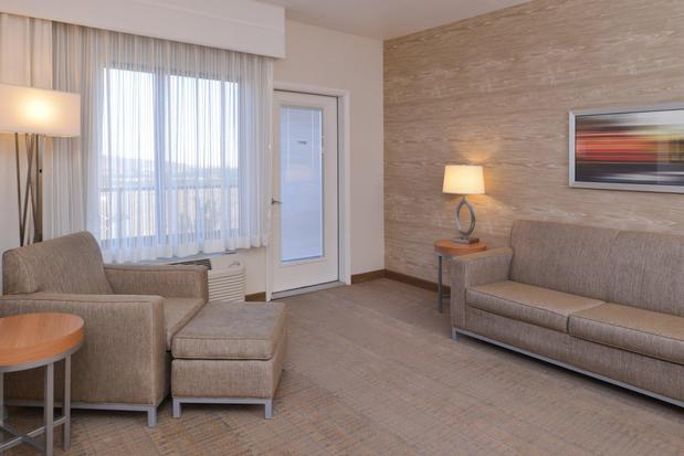 Images Holiday Inn Express & Suites Pocatello by IHG