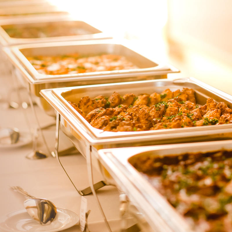 Liliana's Catering - Mesa blanca