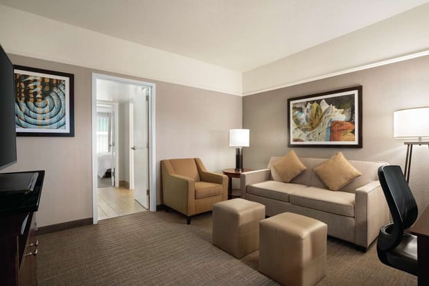 Images Embassy Suites by Hilton Brunswick