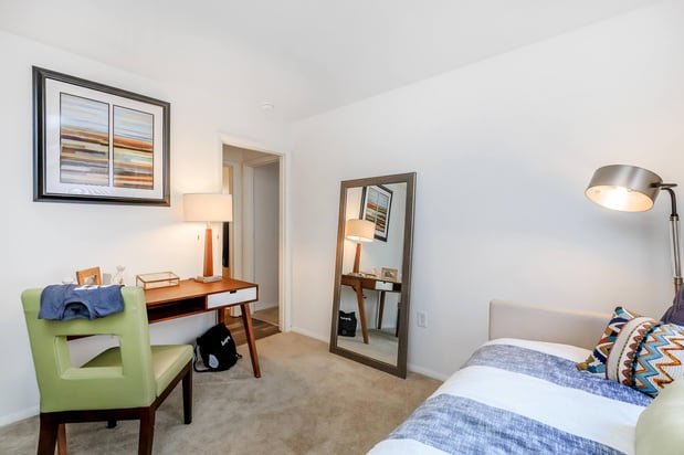 Images Walden Pond Living