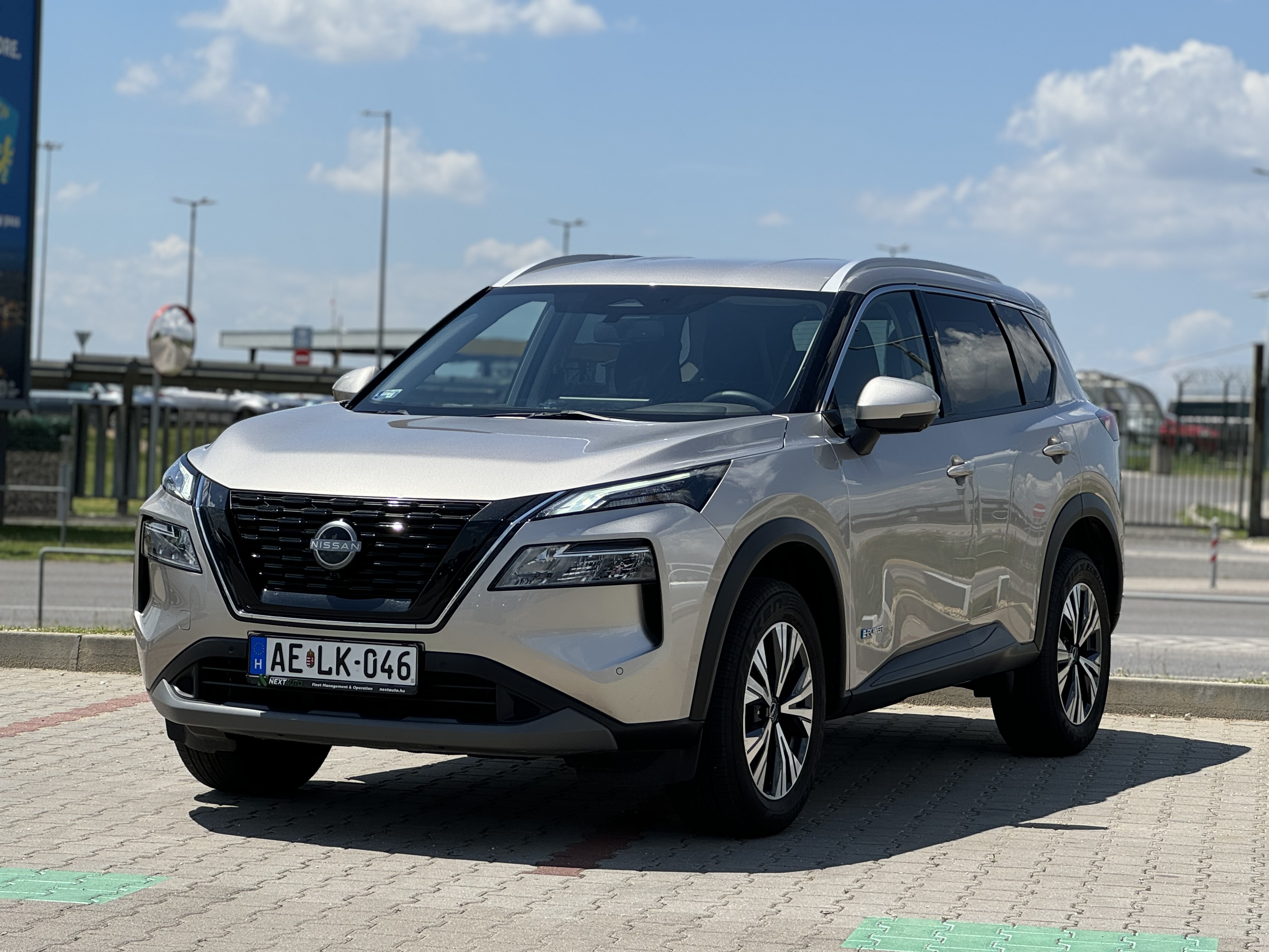Images Green Motion Car Rental Budapest Airport
