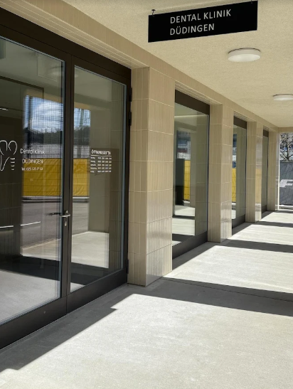 Bilder Dental Klinik Düdingen
