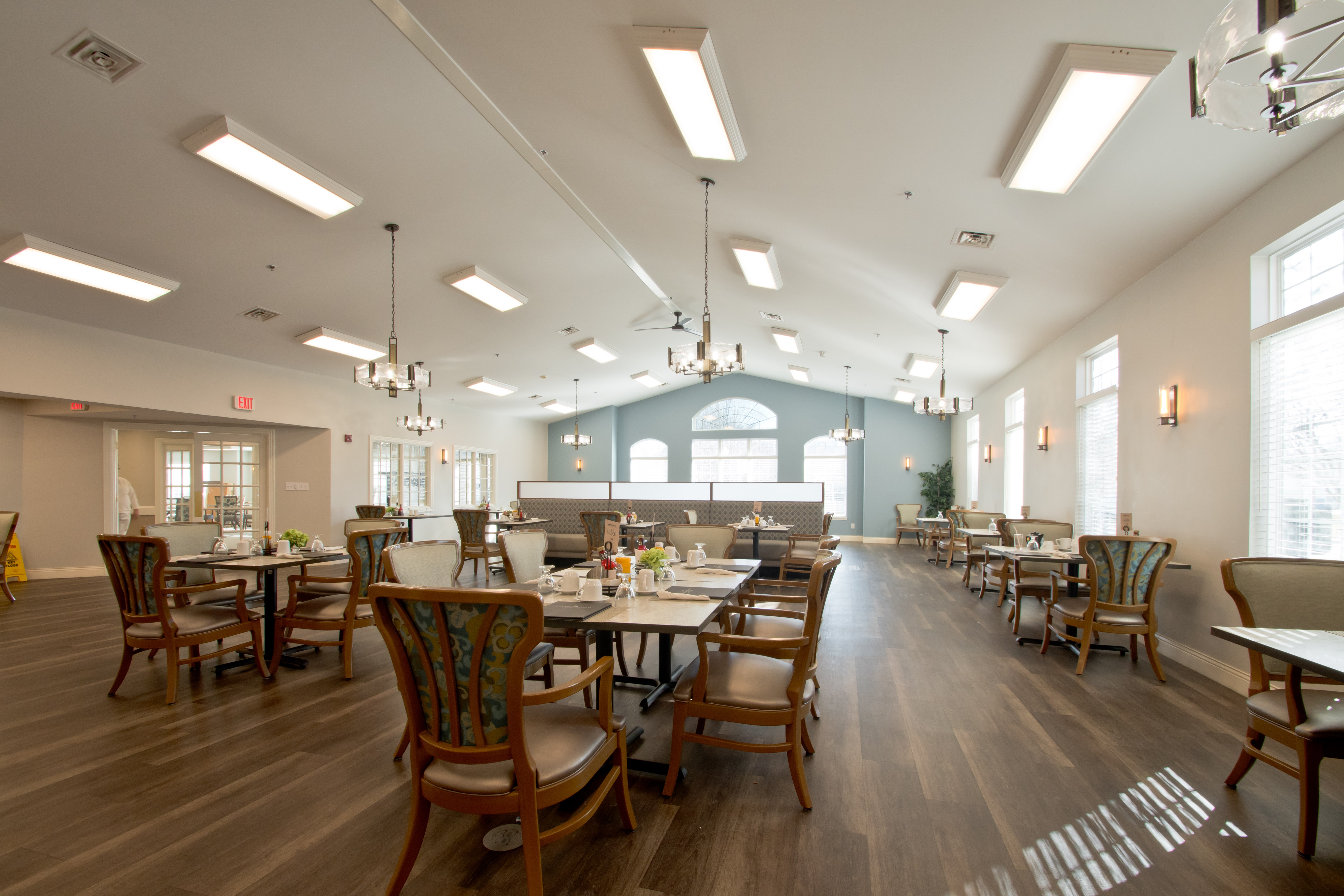 Five Star Residences of Noblesville dining room