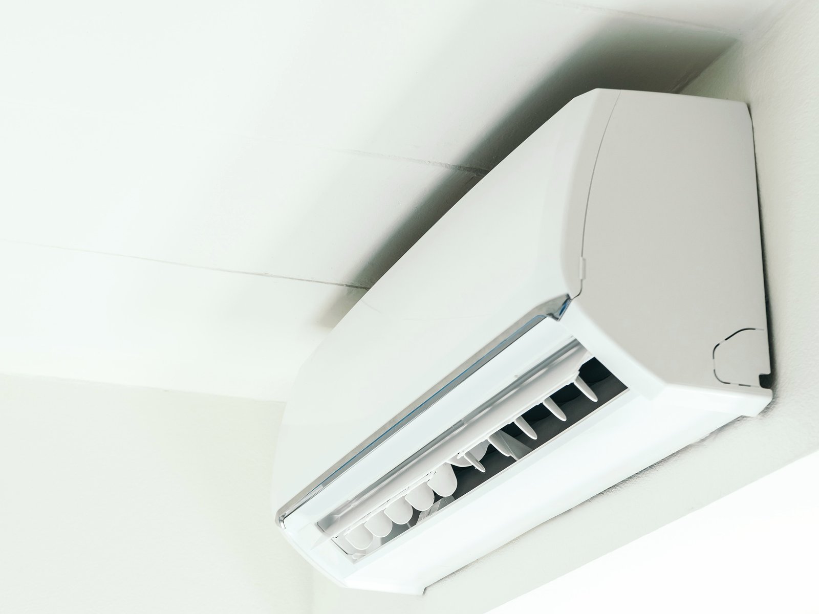 Accurate Degree AC & Heating