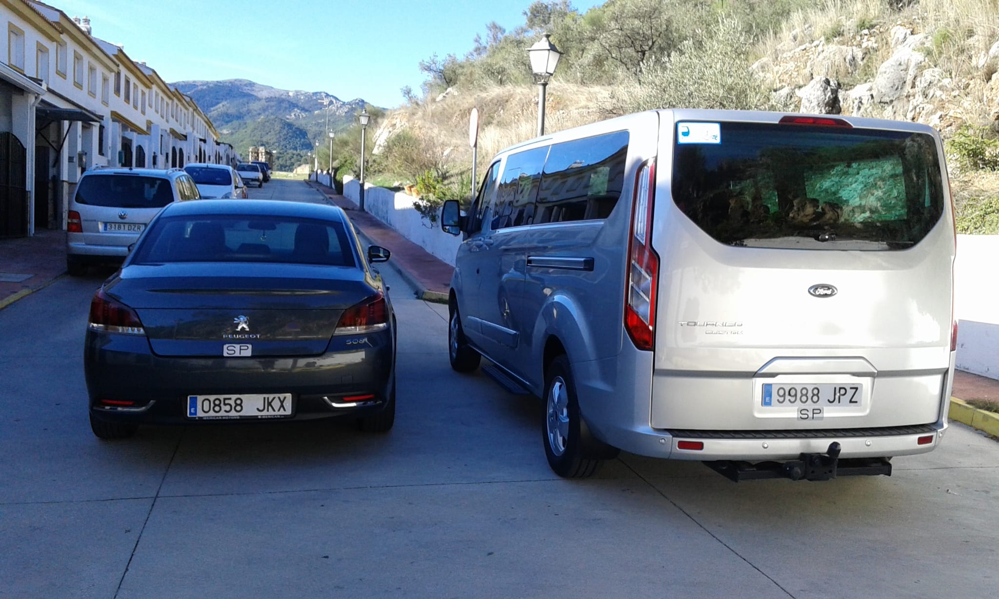 Images Taxi y Transfer Sierra de las Nieves