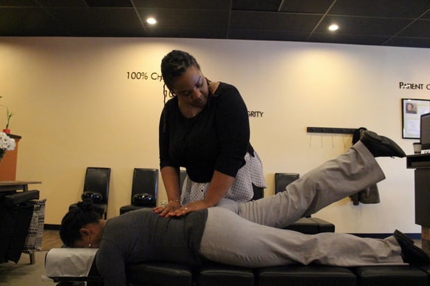 Images 100% Chiropractic - Dunwoody