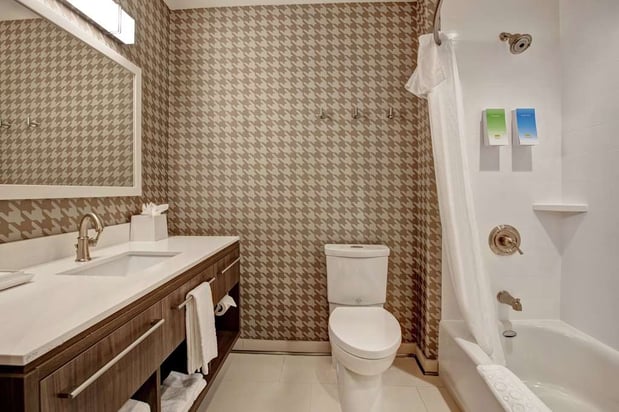 Images Home2 Suites by Hilton Charlotte Uptown