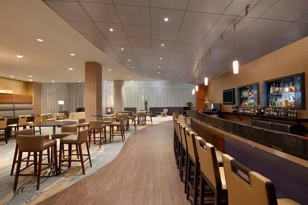 Images Hilton Baltimore BWI Airport