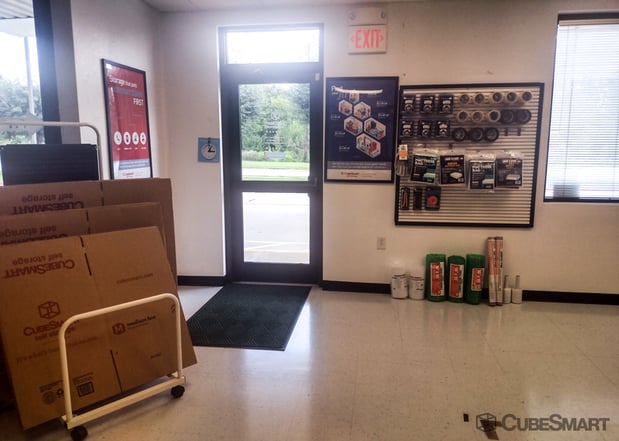 Images CubeSmart Self Storage