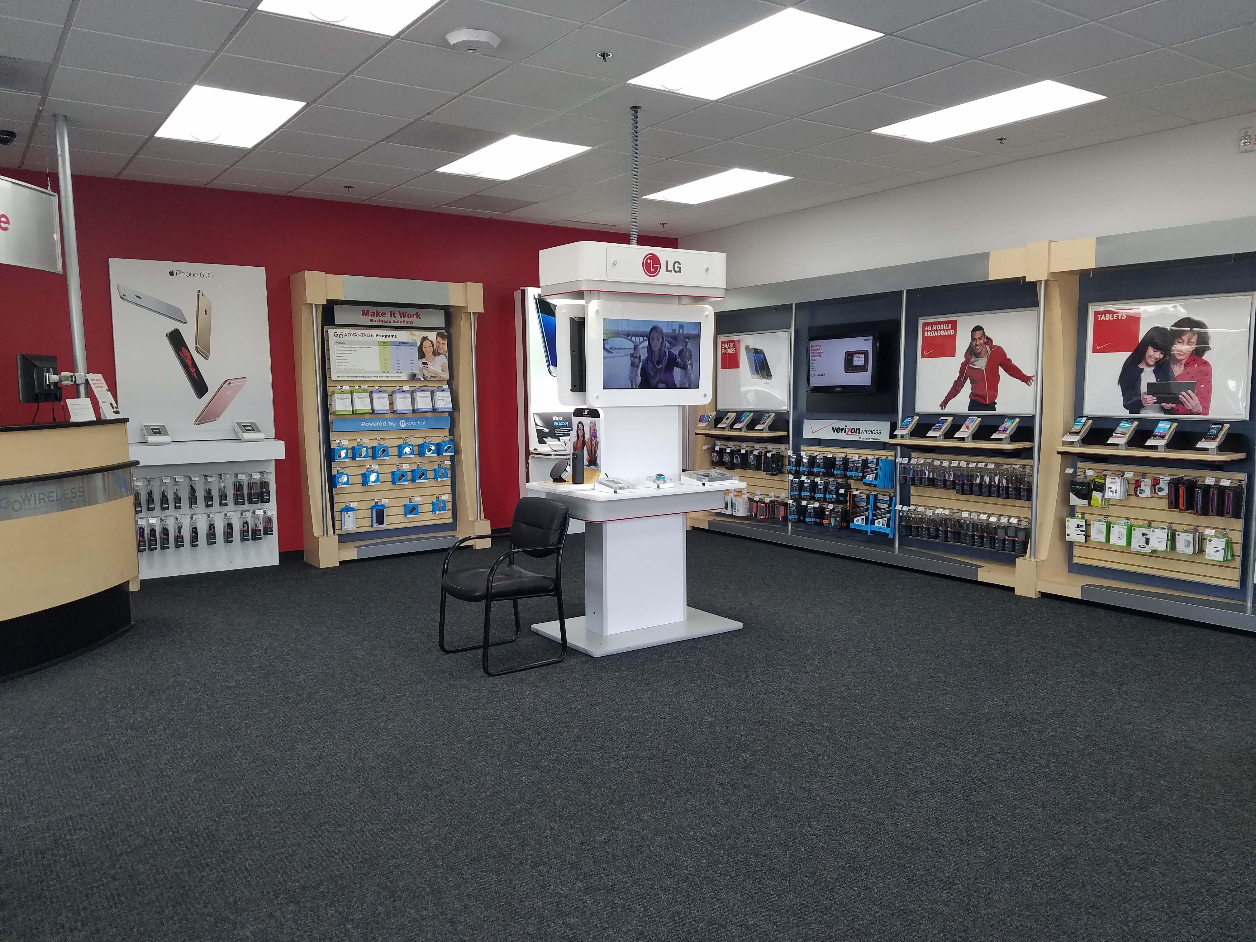 Verizon Authorized Retailer – GoWireless Photo