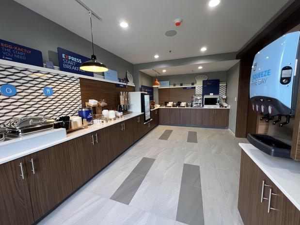 Images Holiday Inn Express Rocky Mount – Sports Center by IHG