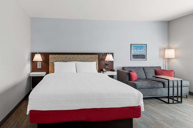 Images Hampton Inn & Suites Farmers Branch Dallas