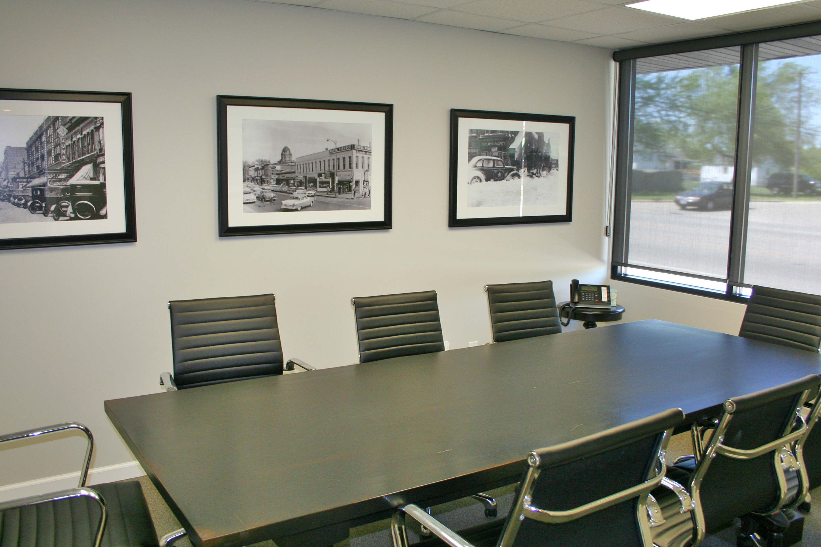 Conference room in the Spiros Law Kankakee office