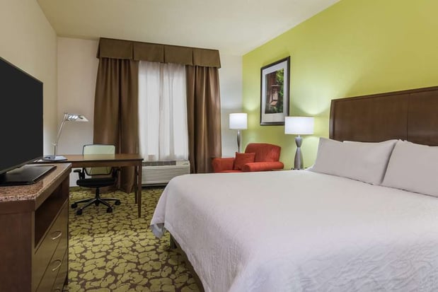 Images Hilton Garden Inn Wayne