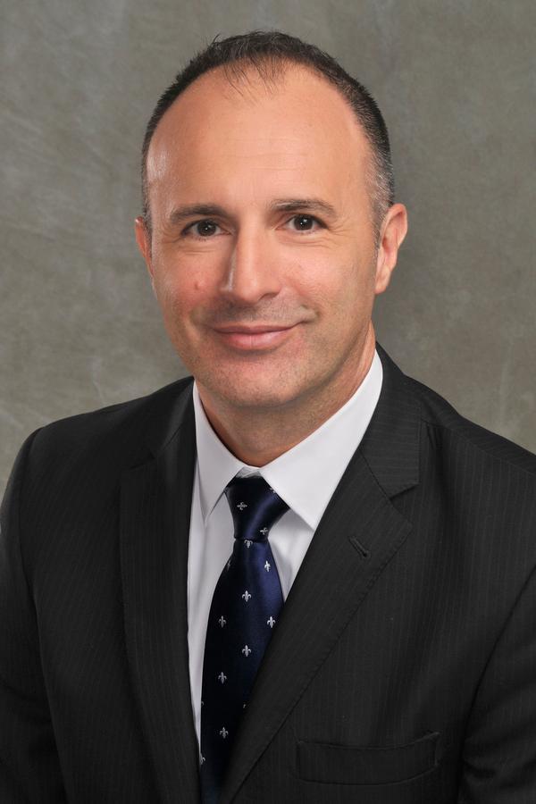 Edward Jones - Financial Advisor: Vittorio Bertuzzelli, CFP® North Palm Beach (561)776-0846