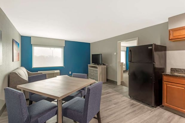 Images Best Western Plus Magnolia Inn & Suites