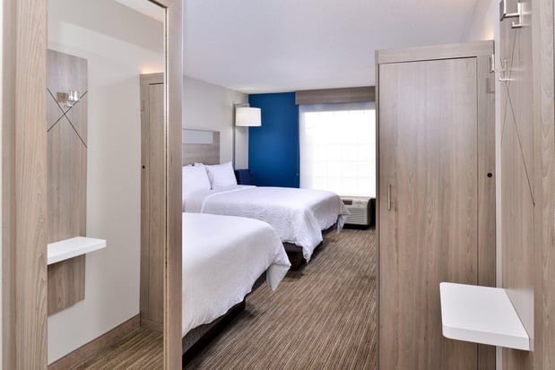 Images Holiday Inn Express Winston-Salem Medical Ctr Area by IHG