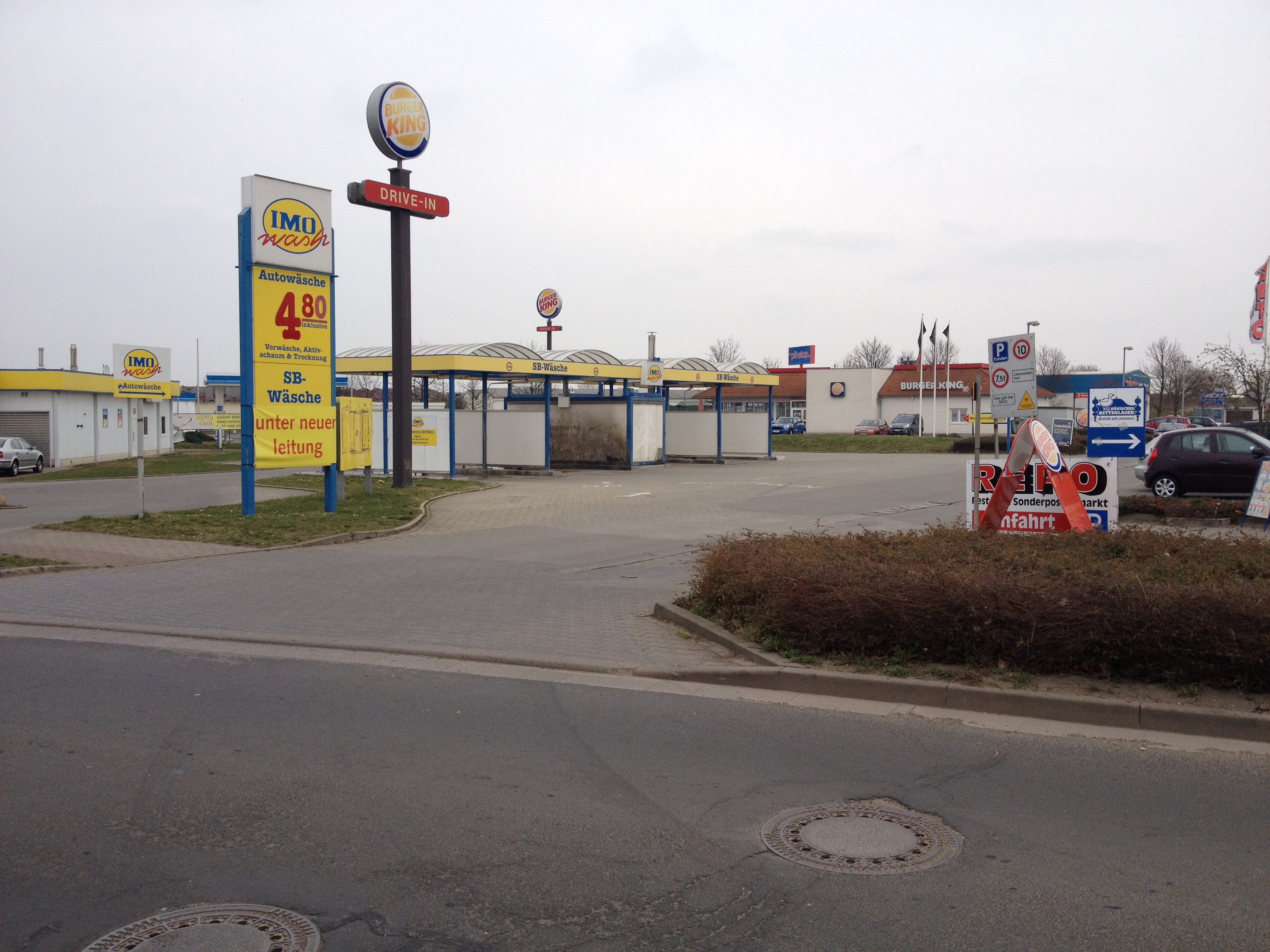 IMO Car Wash, Nikolaus-Otto-Str. 3 in Weißenfels