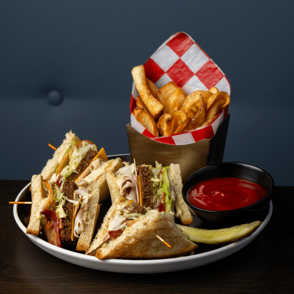 Turkey Club (BURGERS & SANDWICHES)