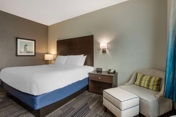 Images Best Western Plus Columbia Inn