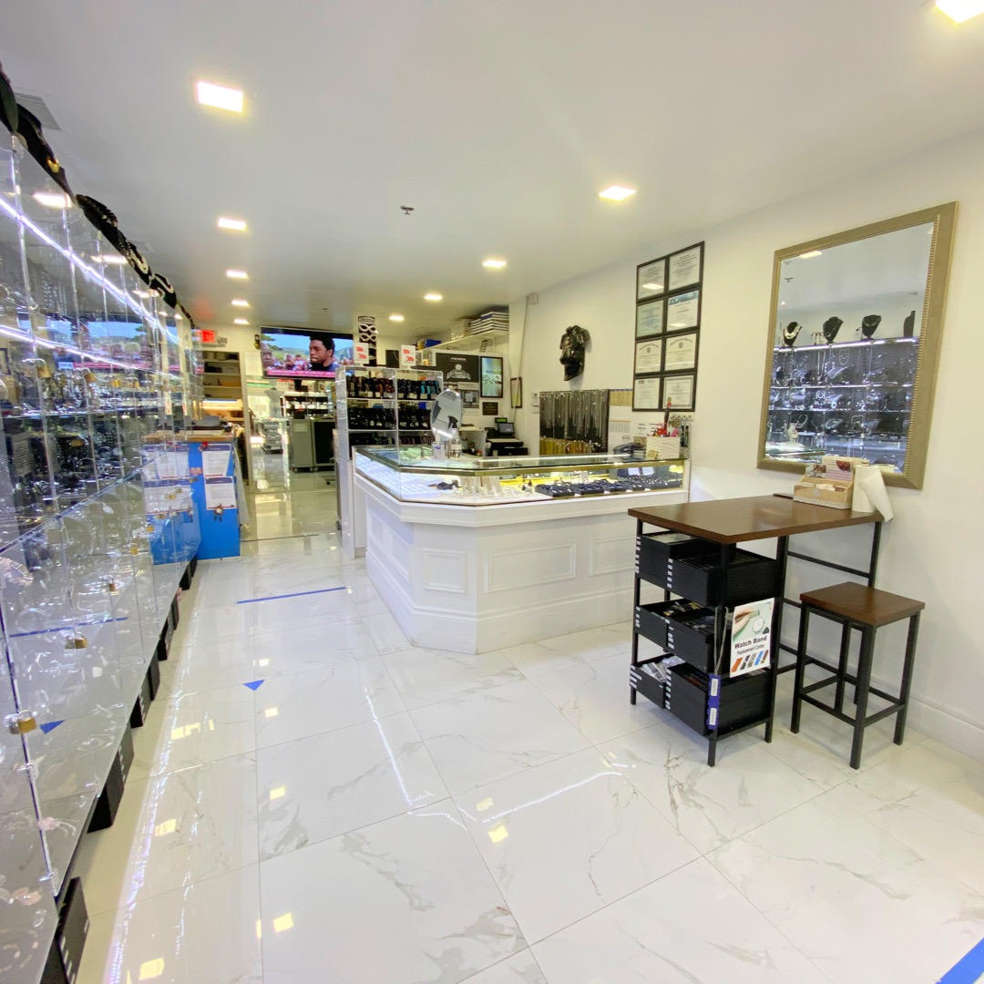 We craft jewelry that makes you happy.