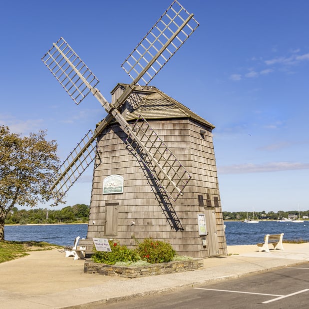 Images Edward Mulderrig Hampton’s Realtor