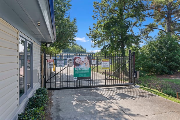 Images Global Self Storage