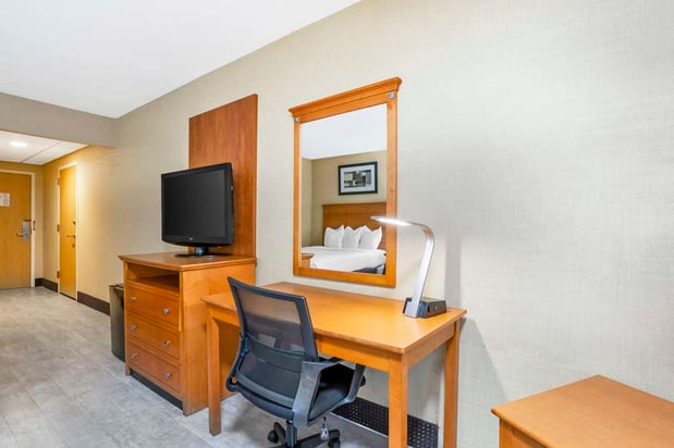 Images Best Western Danbury/Bethel