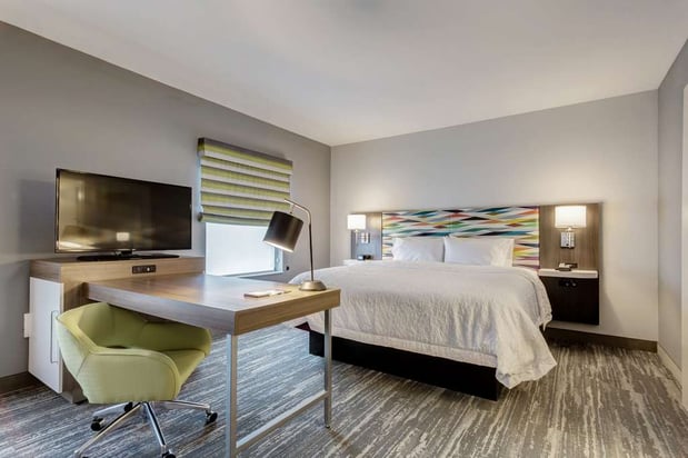 Images Hampton Inn St. Louis Wentzville