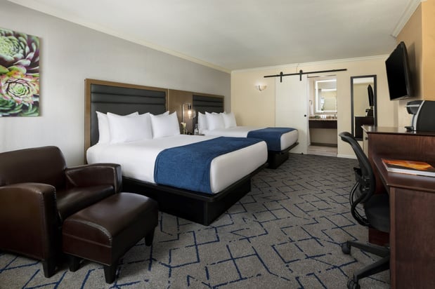 Images Scottsdale Plaza Resort