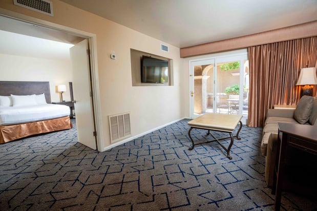 Images Scottsdale Plaza Resort