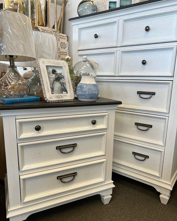 Images Miss Daisy's Home & Decor Co.