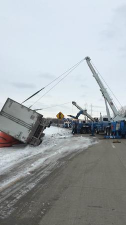 Images Bert's Towing Inc
