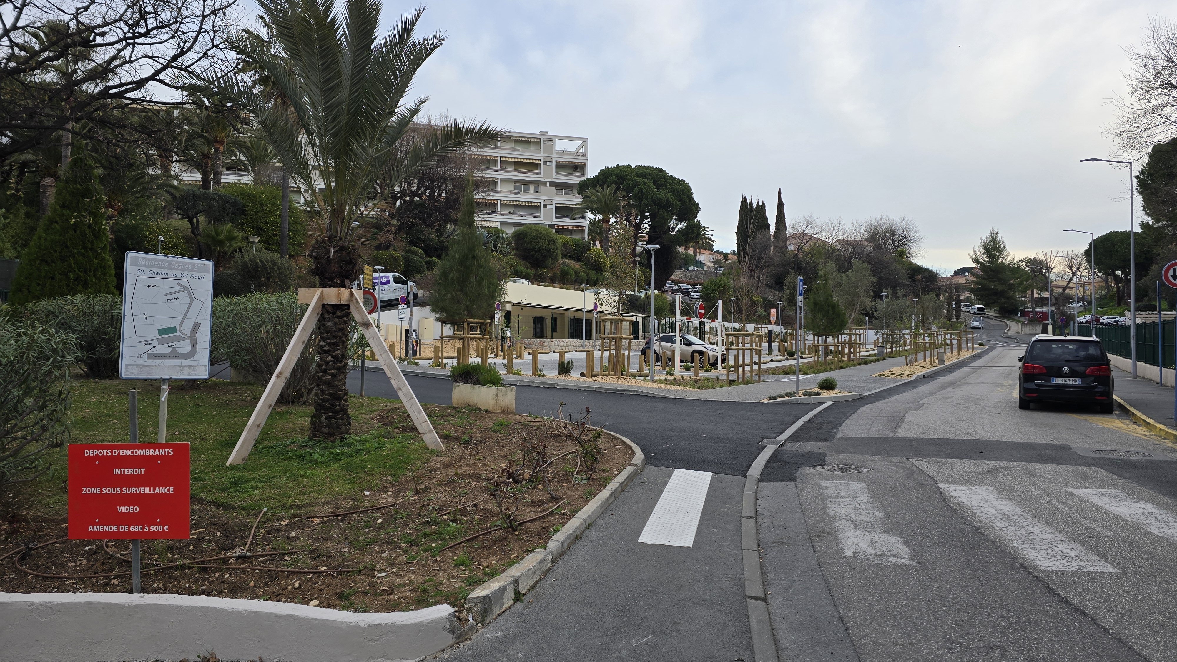 Parking à 50 mètres